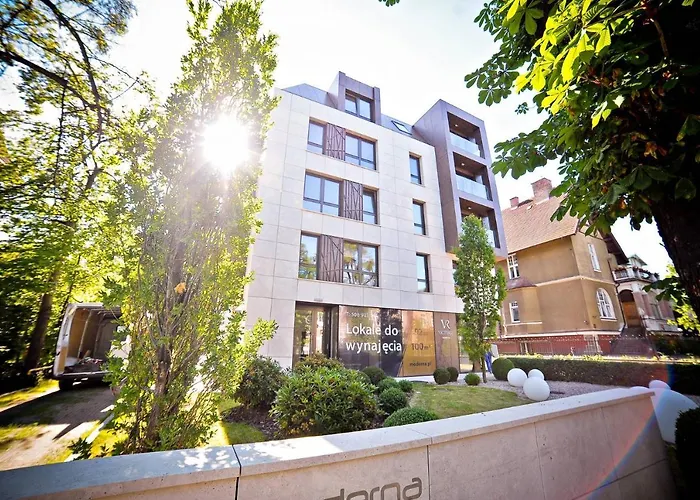 Grand - Prestigious Victoria